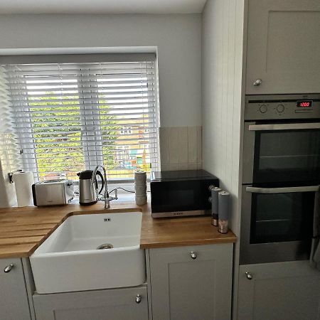 A Luxury 2 Bedroom Apartment Barnet Exterior foto