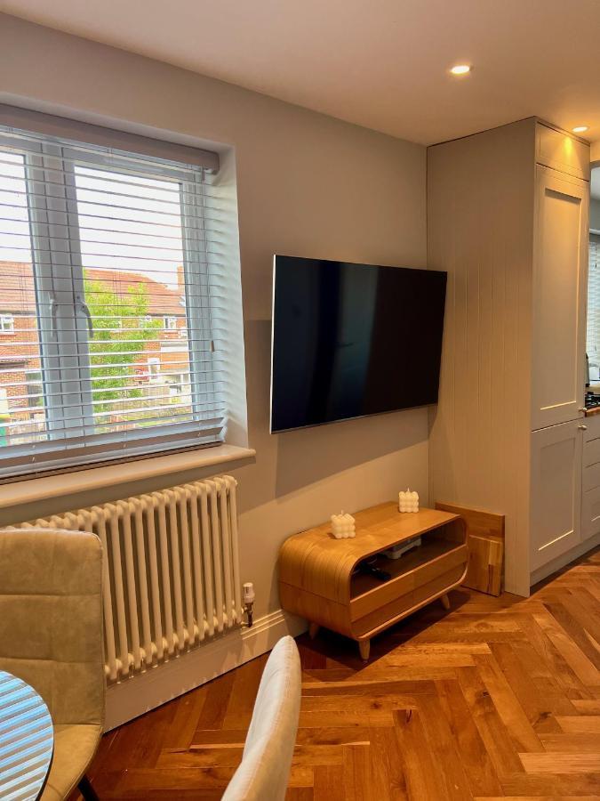 A Luxury 2 Bedroom Apartment Barnet Exterior foto