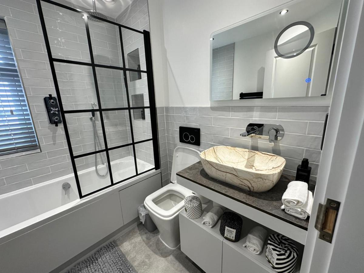 A Luxury 2 Bedroom Apartment Barnet Exterior foto