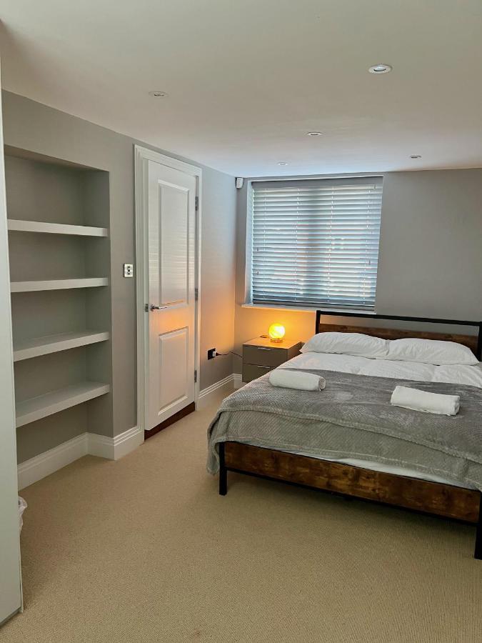 A Luxury 2 Bedroom Apartment Barnet Exterior foto
